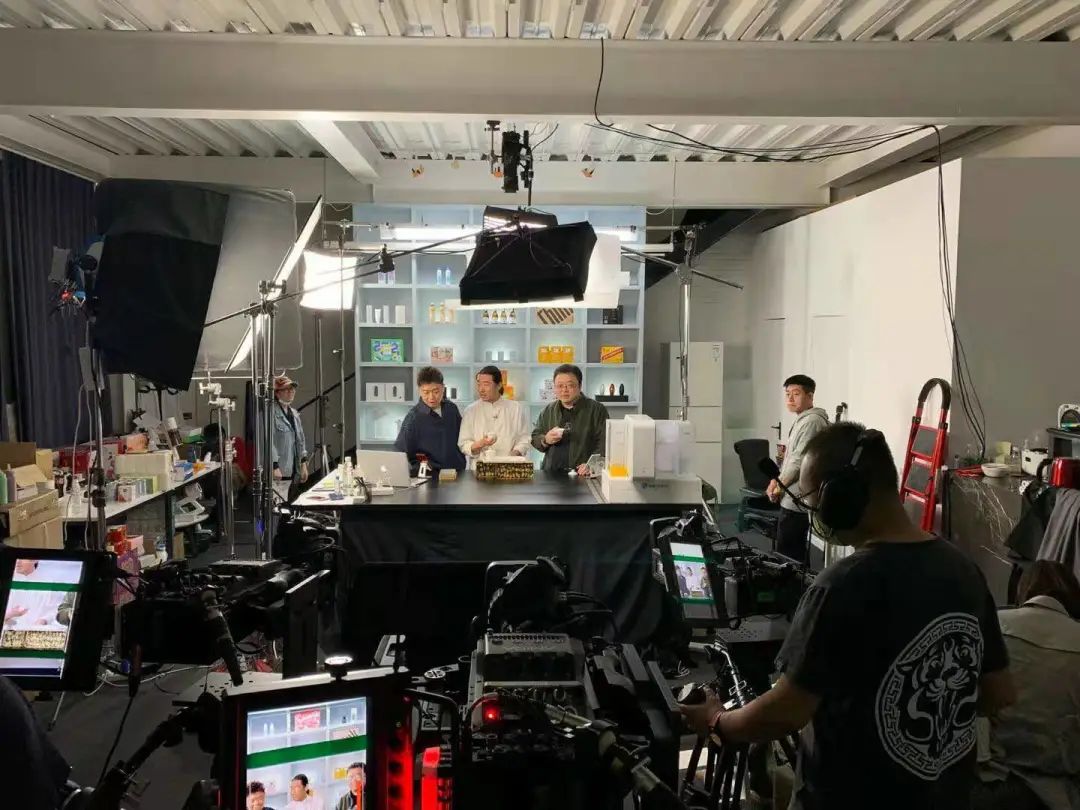 被呵护的罗永浩