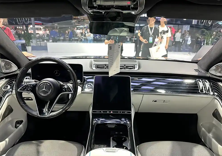 2024 成都车展:lumma gs650 齐柏林