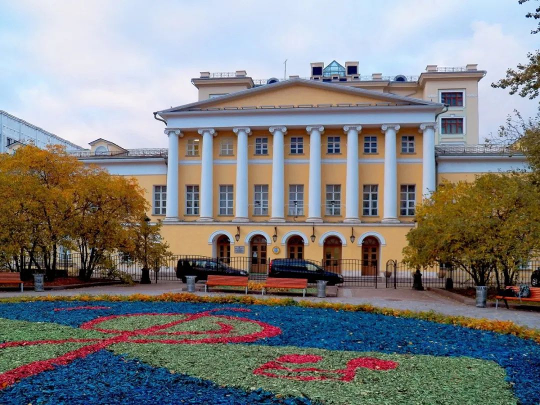 俄罗斯留学《俄罗斯格涅辛音乐学院》官方宣传片