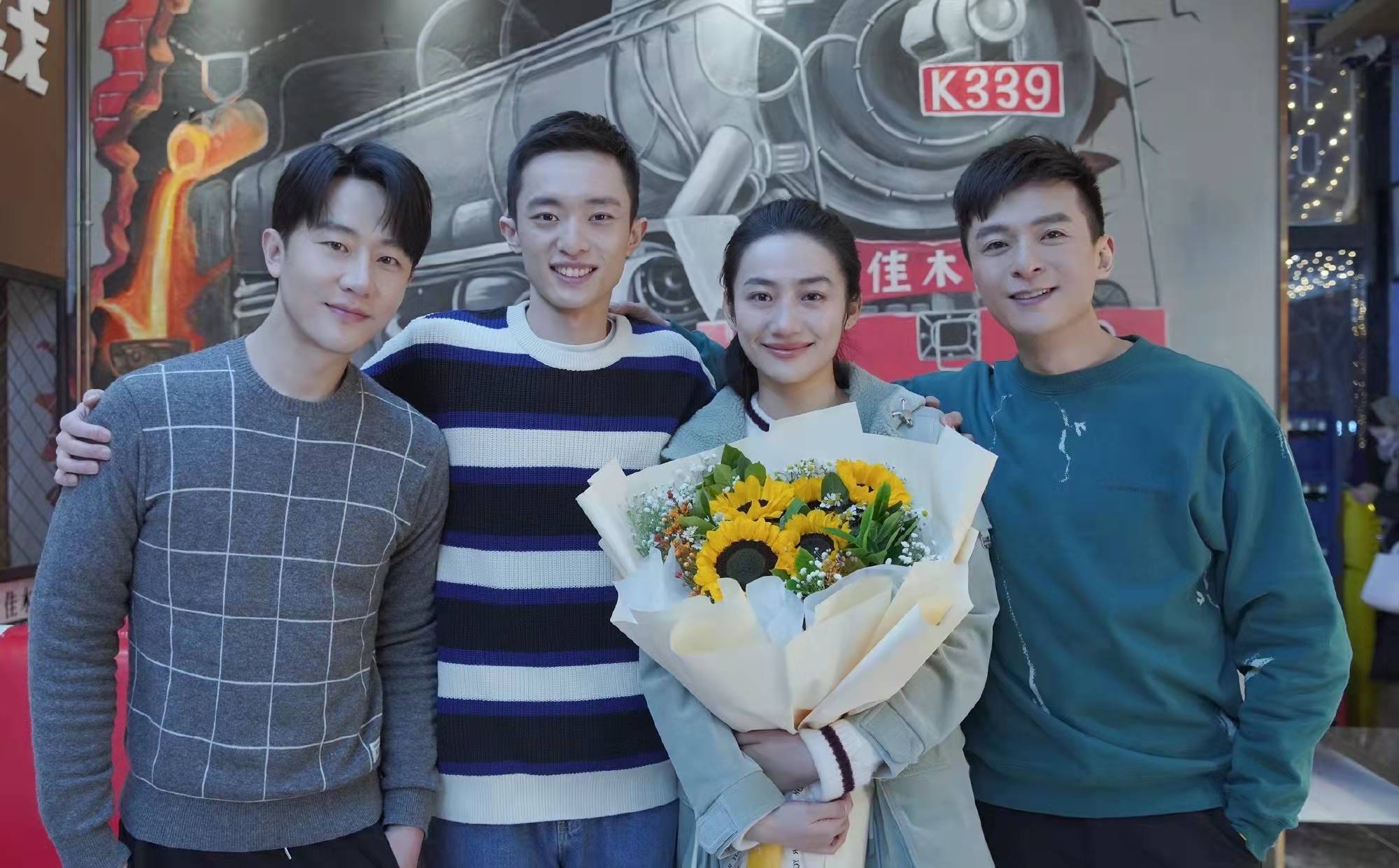 正午阳光官宣新剧,黄轩再加盟,配角都是老熟人,女主更令人期待