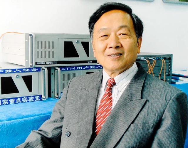 李乐民院士:我们学电子信息的,一刻都不能懈怠!