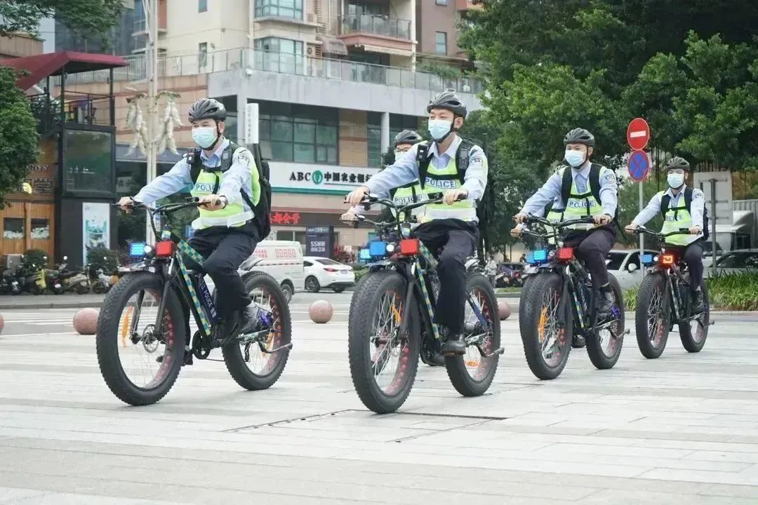 【基层治理(76)】警用自行车"上岗"!巡逻防控无死角