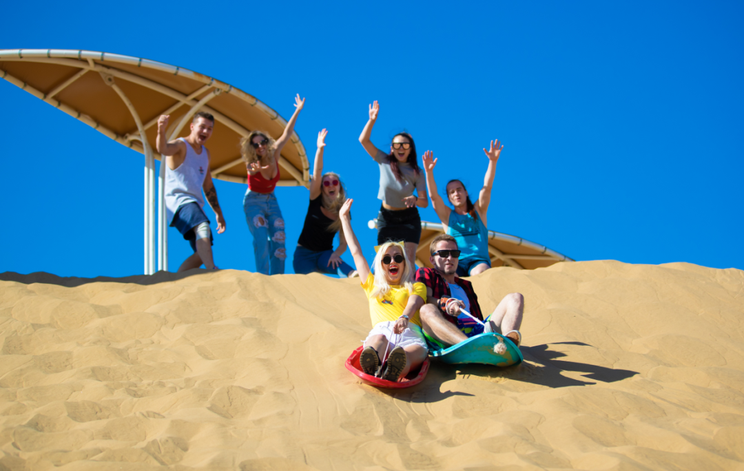 网红打卡地|徜徉响沙湾,聆听沙子在"唱歌"