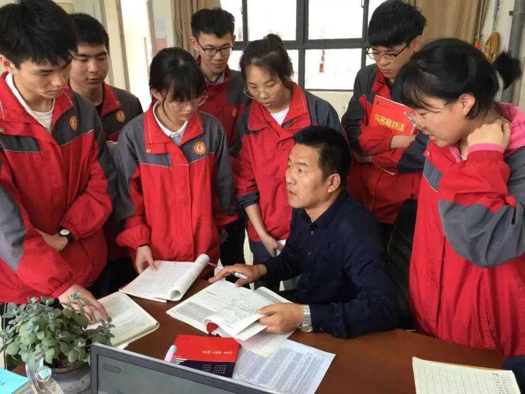 第三届枣庄教书育人楷模事迹展播⑩|刘军:探索永无止境