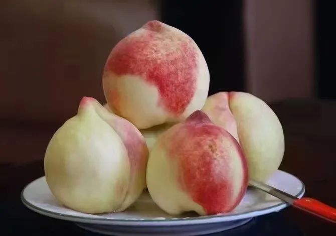 深州特产推荐——深州的蜜桃全家福