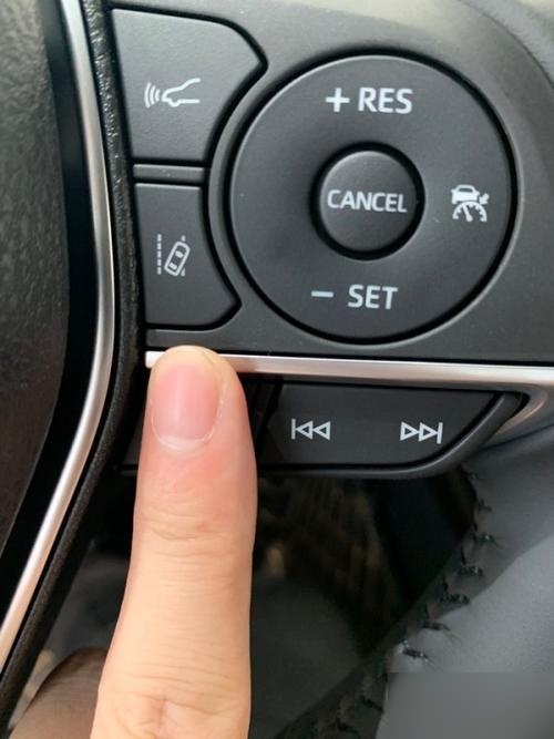 凯美瑞并线辅助怎么关闭