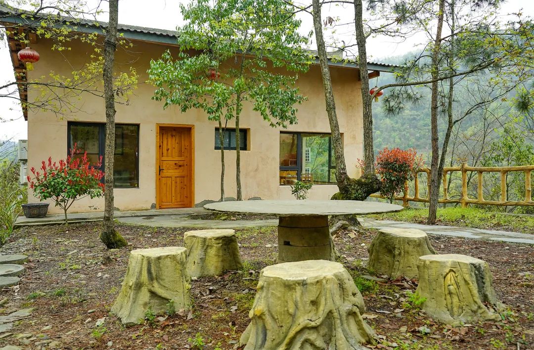 陕南平利:去女娲康养民宿村,赏十里春光百花妍