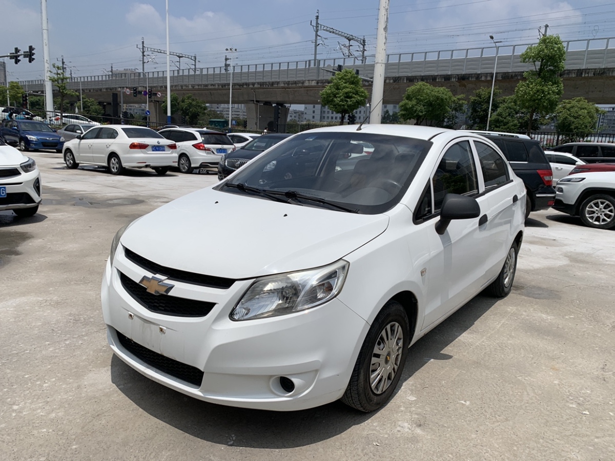 新赛欧和凯越这两款有什么区别