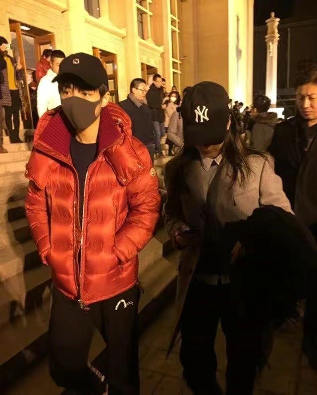 tfboys中王俊凯经纪人是谁