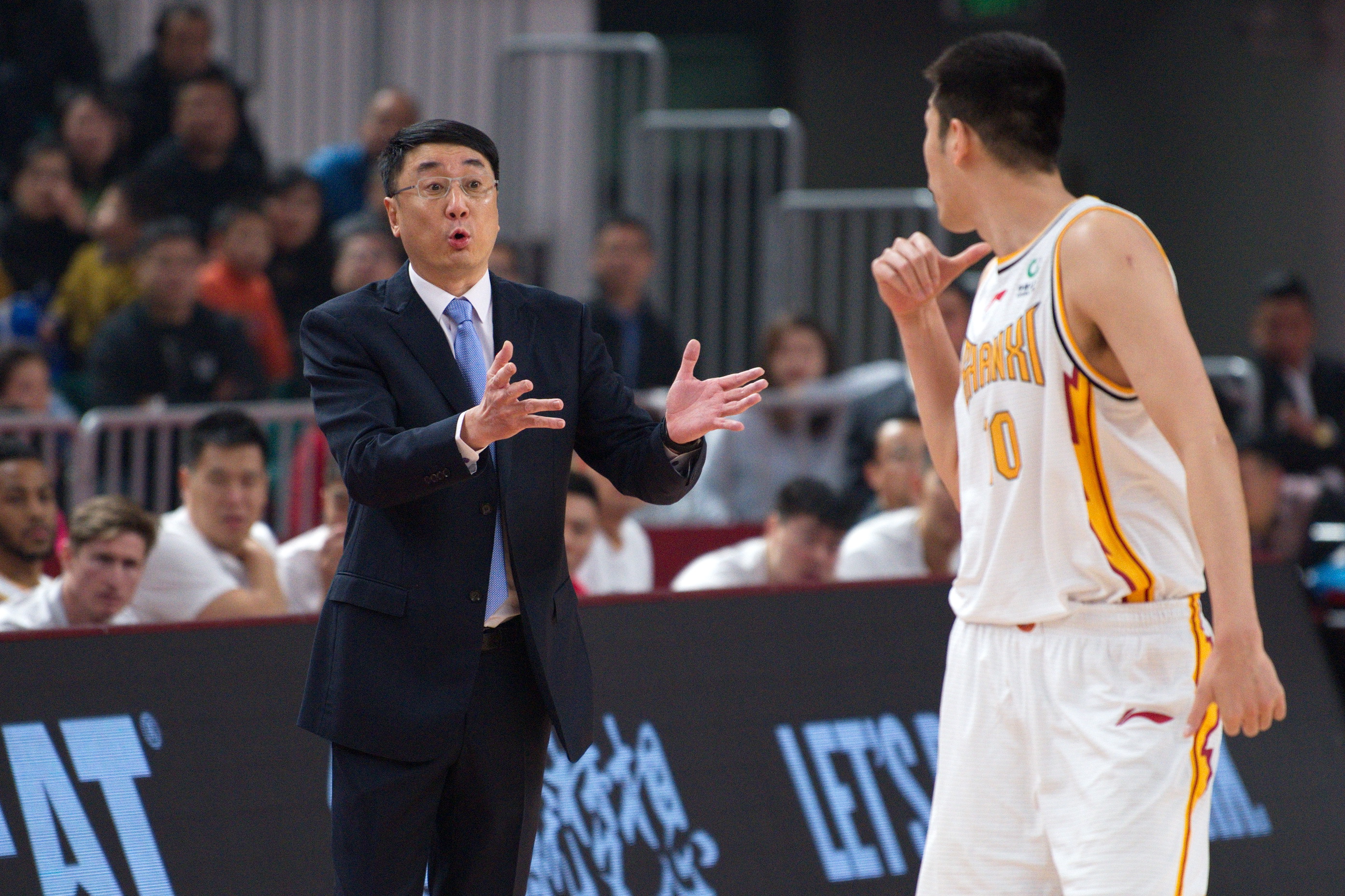 王非:山西男篮"全华班"征战复赛,期待国内球员有更多担当