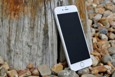 老款iPhone遭淘汰！中国移动App宣布最低兼容iOS 11