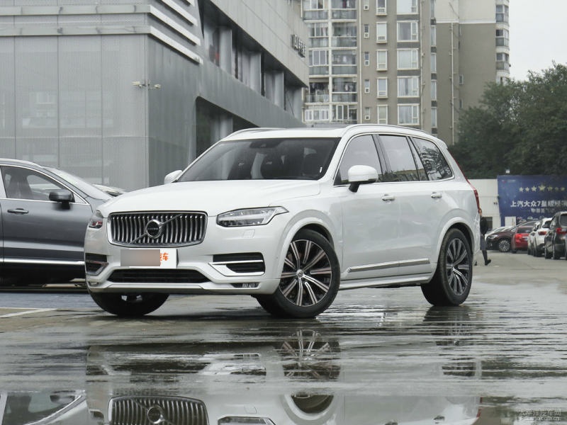 2021款沃尔沃xc90参数图片