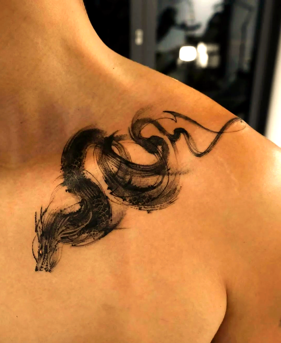 探索龙纹身的艺术:个性表达与深刻寓意