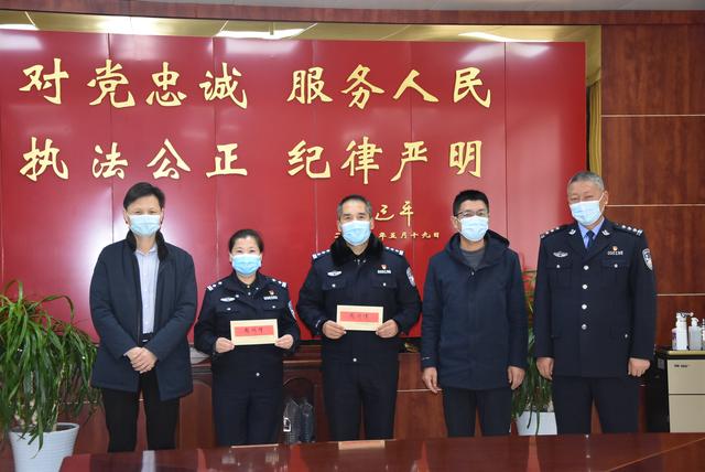 合阳县委常委,政法委书记李红武深入合阳公安慰问抗疫一线民警