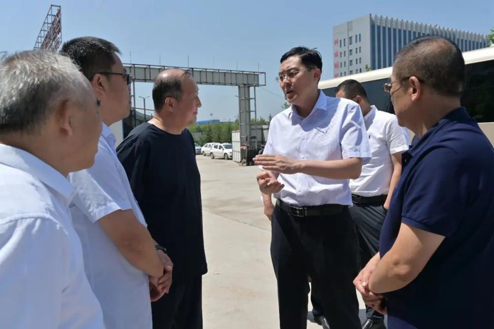 杜建中调研祁县经济开发区重点项目