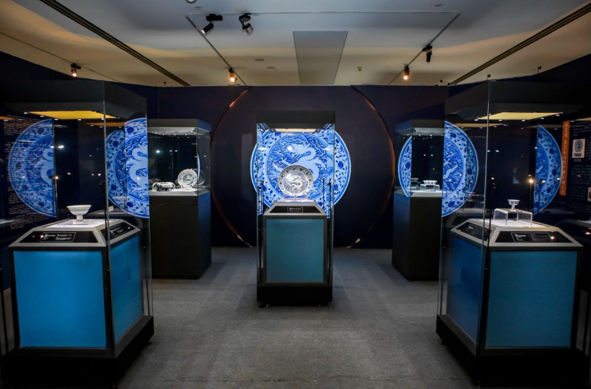 保利艺术博物馆年度特展,180余件元明青花解码千余年青花瓷文化史