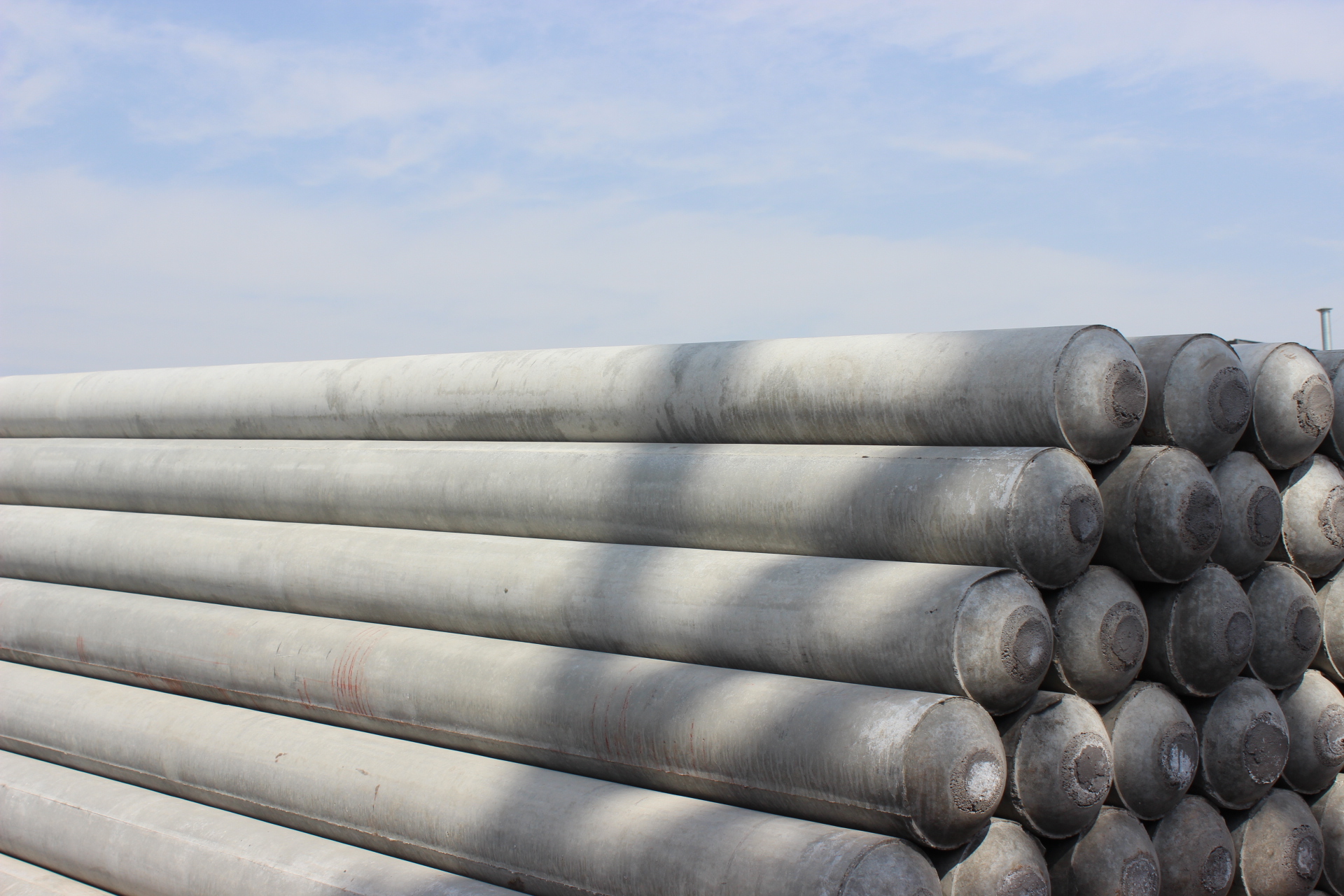 8米水泥电杆为何一根难求