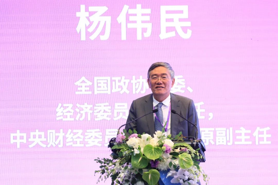 第十六届清华大学公共管理高层论坛成功举办