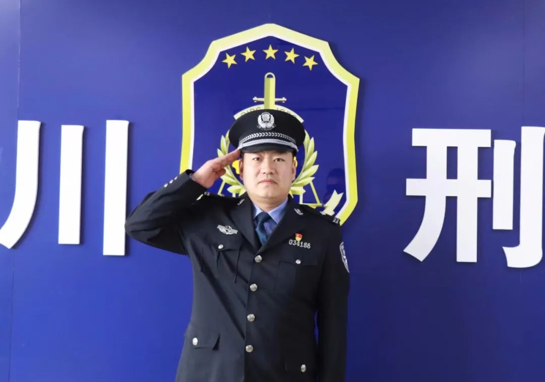 全国公安机关成绩突出个人——张勇