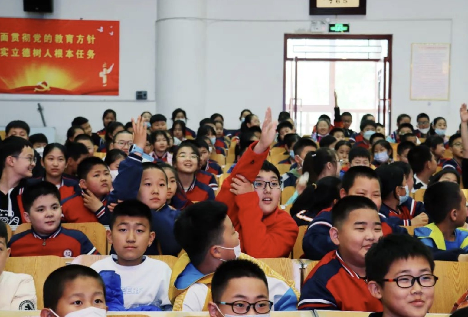 礼乐山东|潍坊:寿光市历史文化宣讲团活动走进圣城中学