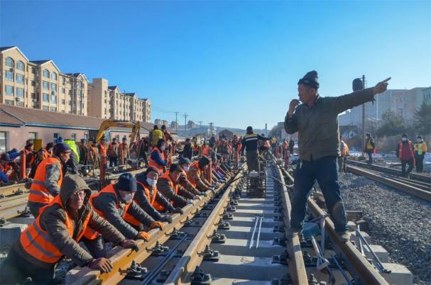 沈丹铁路凤金段扩能改造工程复线开通