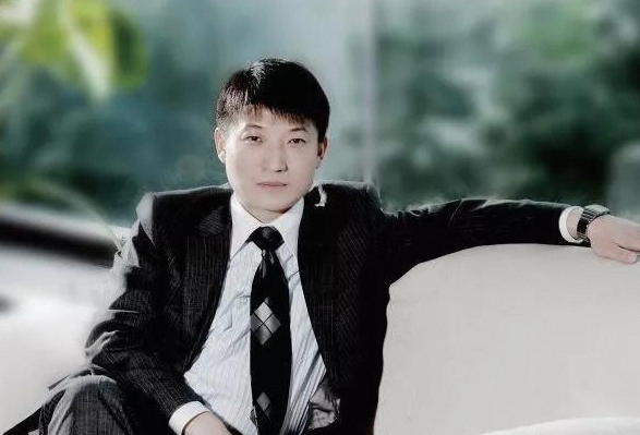 河南百度代理—锐之旗总经理李少杰5万元开启的创业路