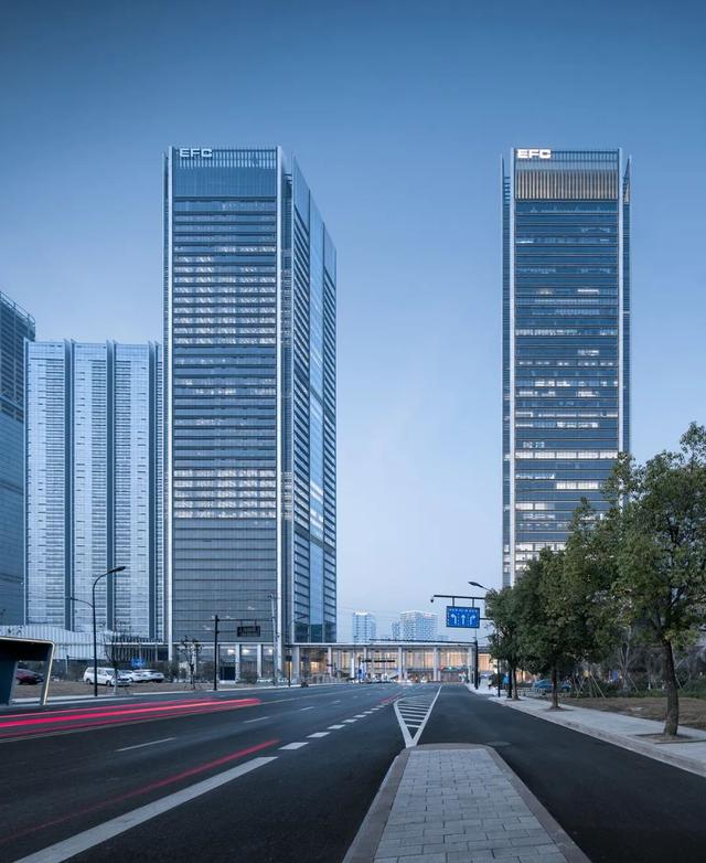 欧美金融城efc ── 基于城市高密度开发语境下的城市综合体设计