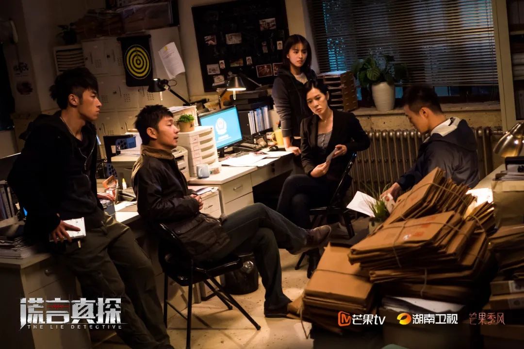 "芒果季风"剧场《谎言真探》今晚上线,余男领衔女性侦查视角折射社会