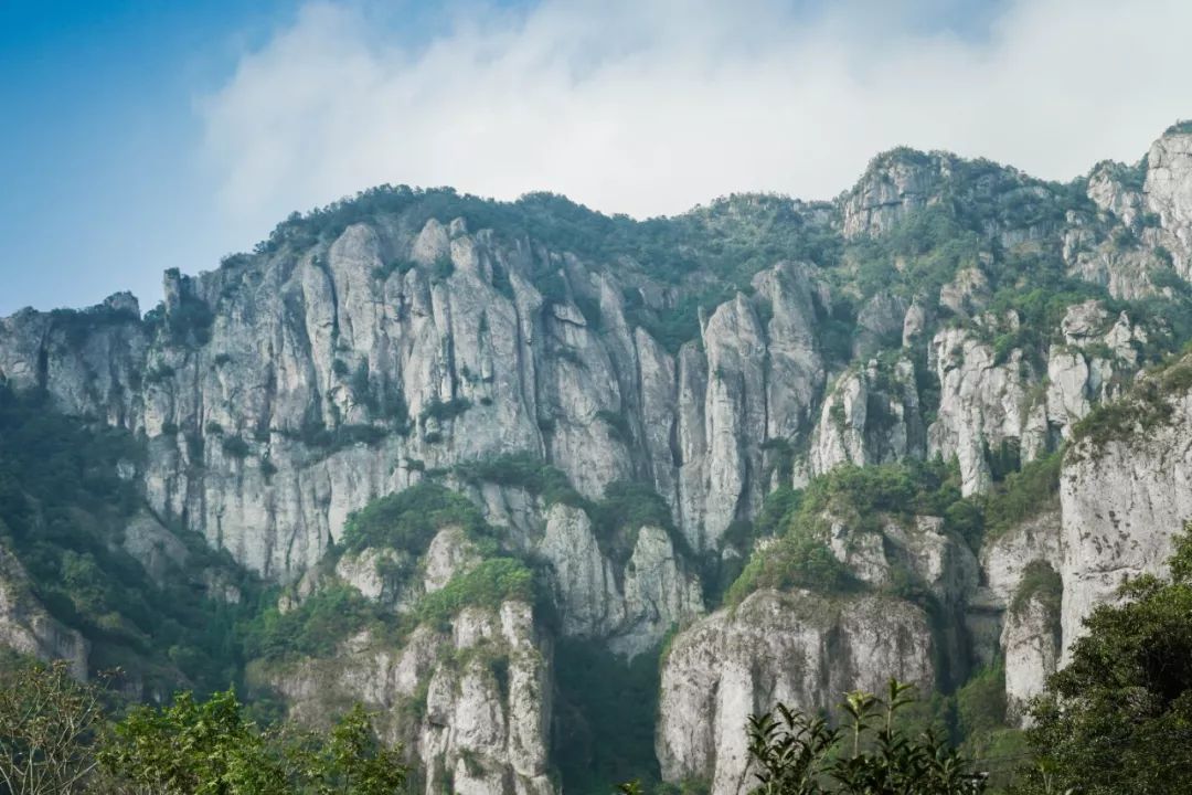 神鵰俠侶斷腸崖,天下奇秀雁蕩山!