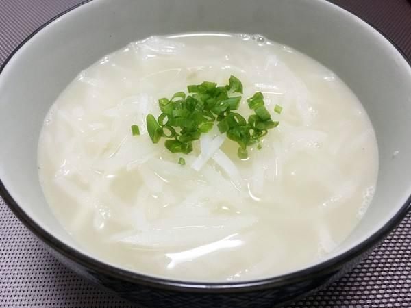 孩子积食导致肠胃病和腺样体肥大!医生详解如何帮助孩子消积食