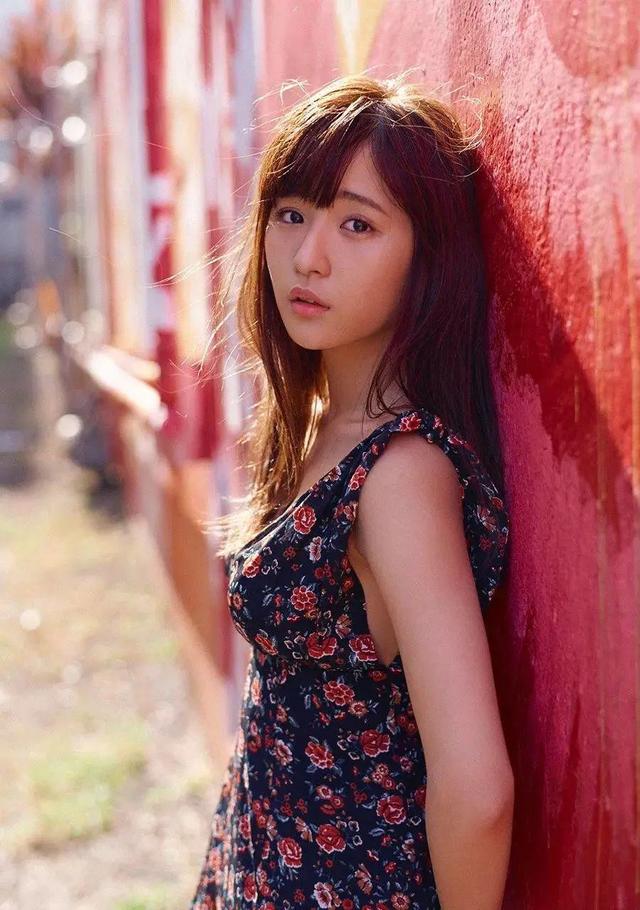 美女明星馆:浅川梨奈の美图写真