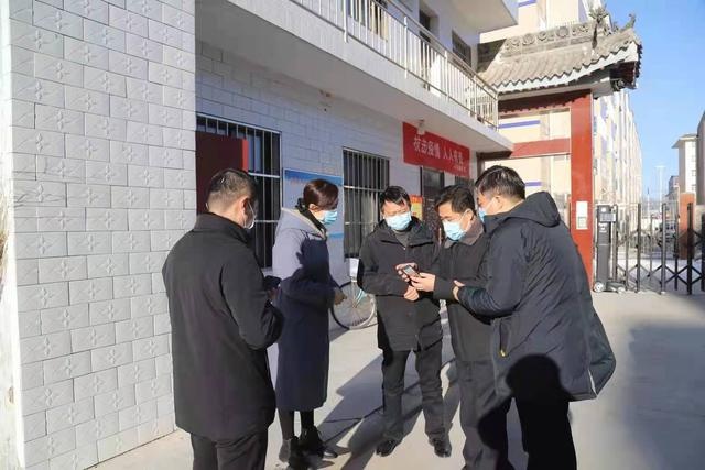 彬州市副市长张虹深入基层检查疫情防控工作