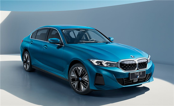 谁会跟钱过不去!宝马i3电车9月销量超6000台:狂降价就是香