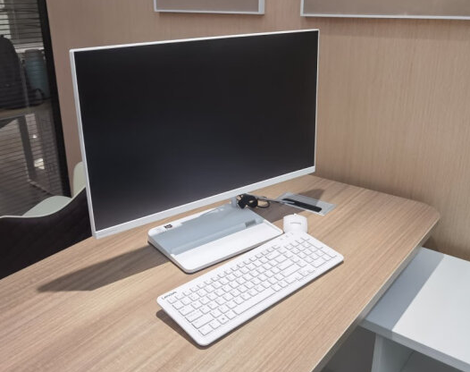 联想小新27寸二合一台式机评测:轻薄高性能的创意利器