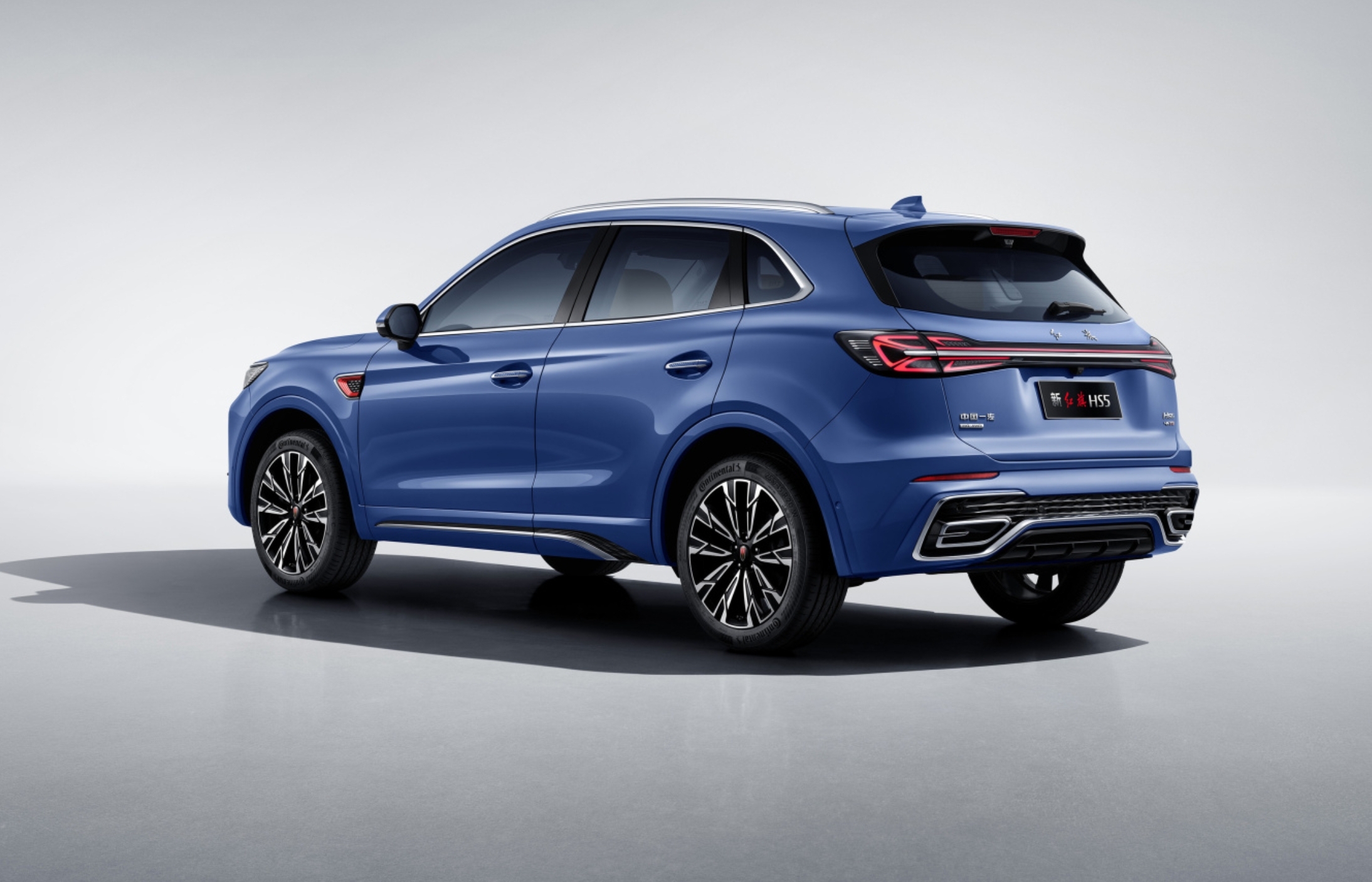 更全面的豪华中型suv!红旗hs5购车手册:首先考虑低配和次低配!