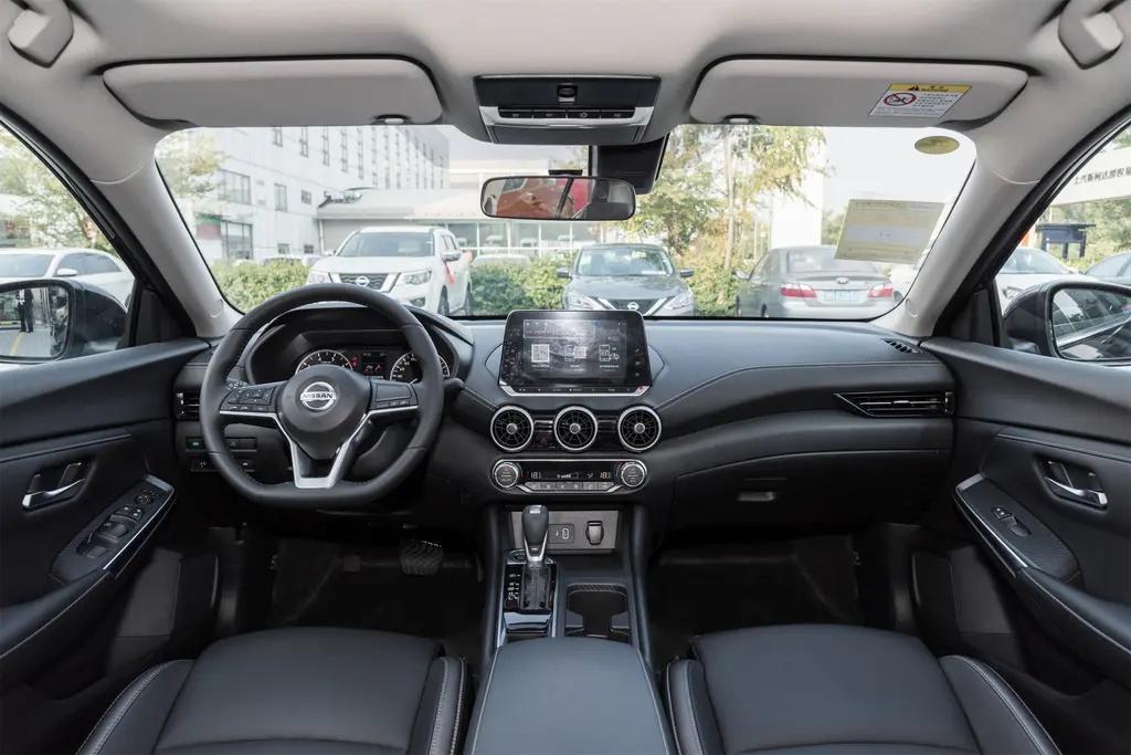 轩逸的脚刹怎么使用?