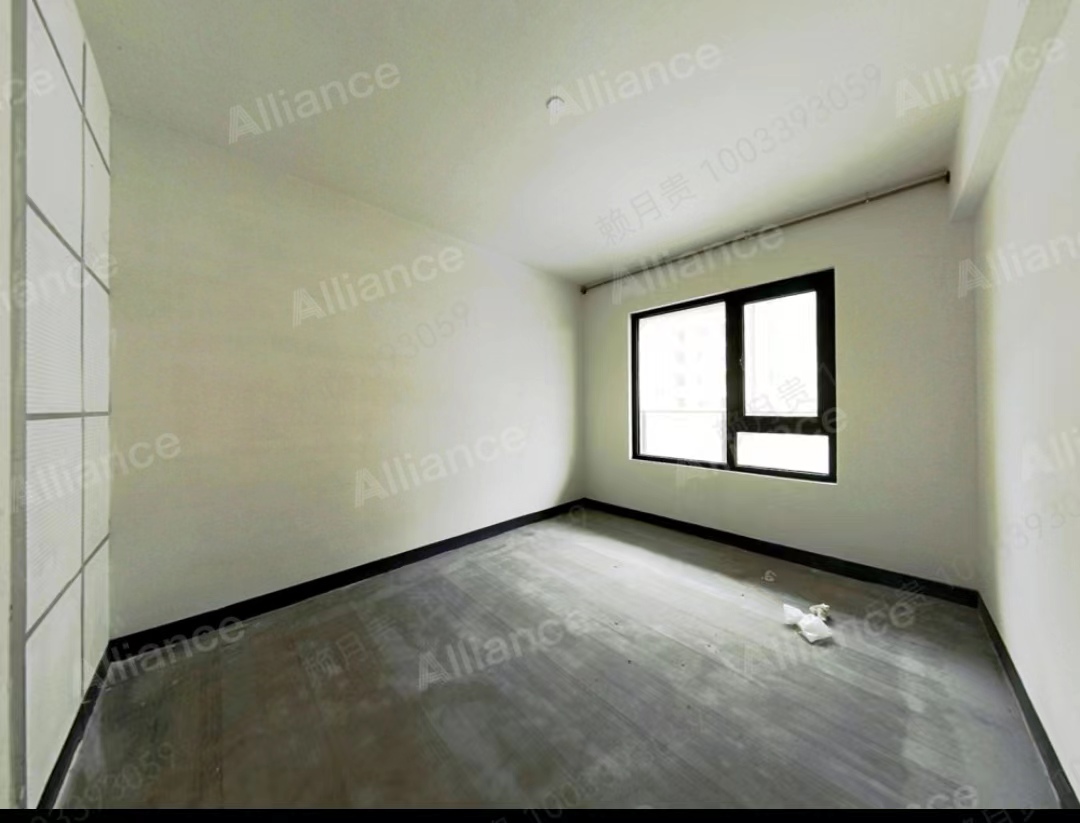 湖州保利堂禧精选二手房——湖州保利堂禧118平三房只要208w