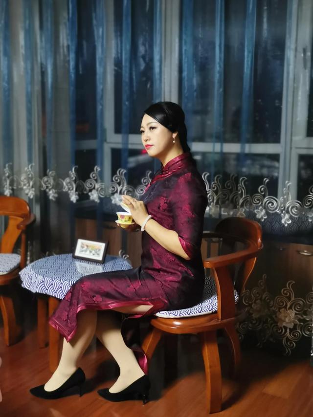 徐凌霄,又一位致力诗词传播的公益讲师