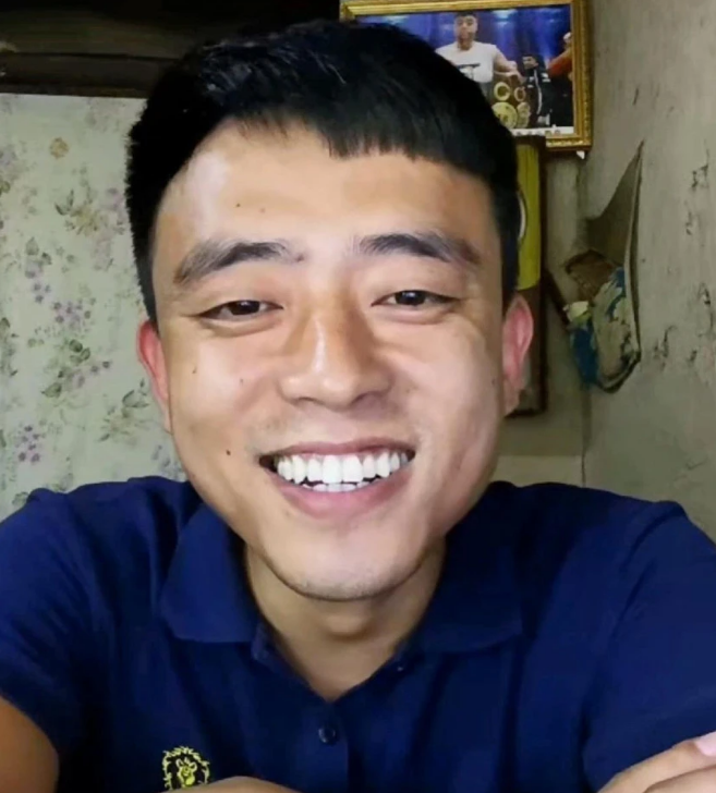 刚签约就被封杀?铁山靠粉丝怒了,虎牙直播成为泄愤地?