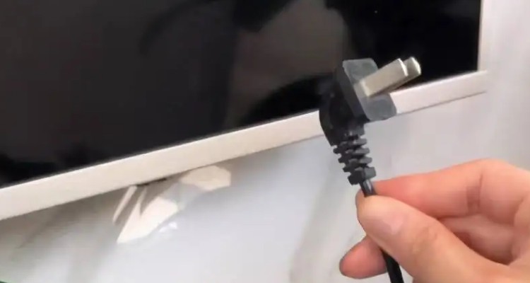 台式机每天用拔电源吗