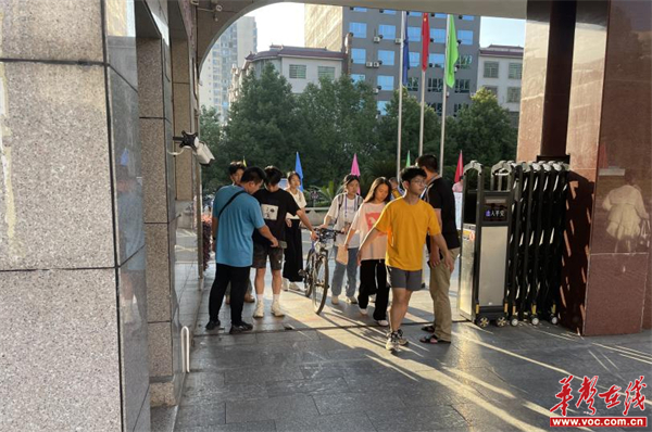 直击!嘉禾县第六中学考点2023年学考现场