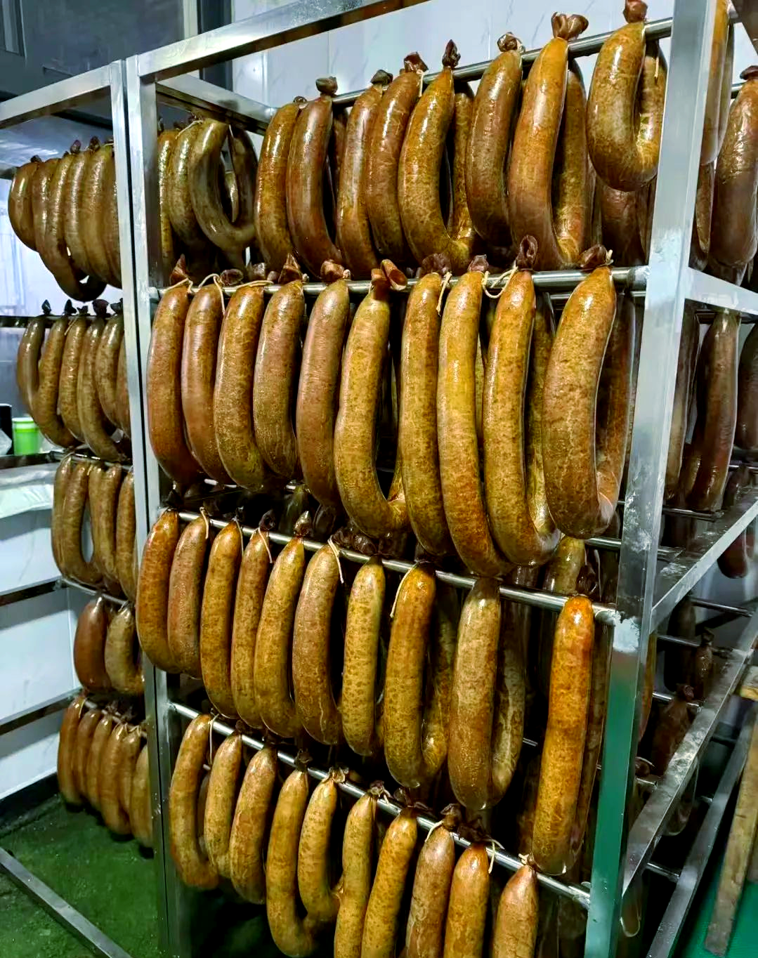 临洺关的驴肉香肠:一道独特的美食风味