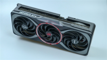 英伟达要出RTX 5090 SE新型号！补齐RTX 50系列高端产品线空缺
