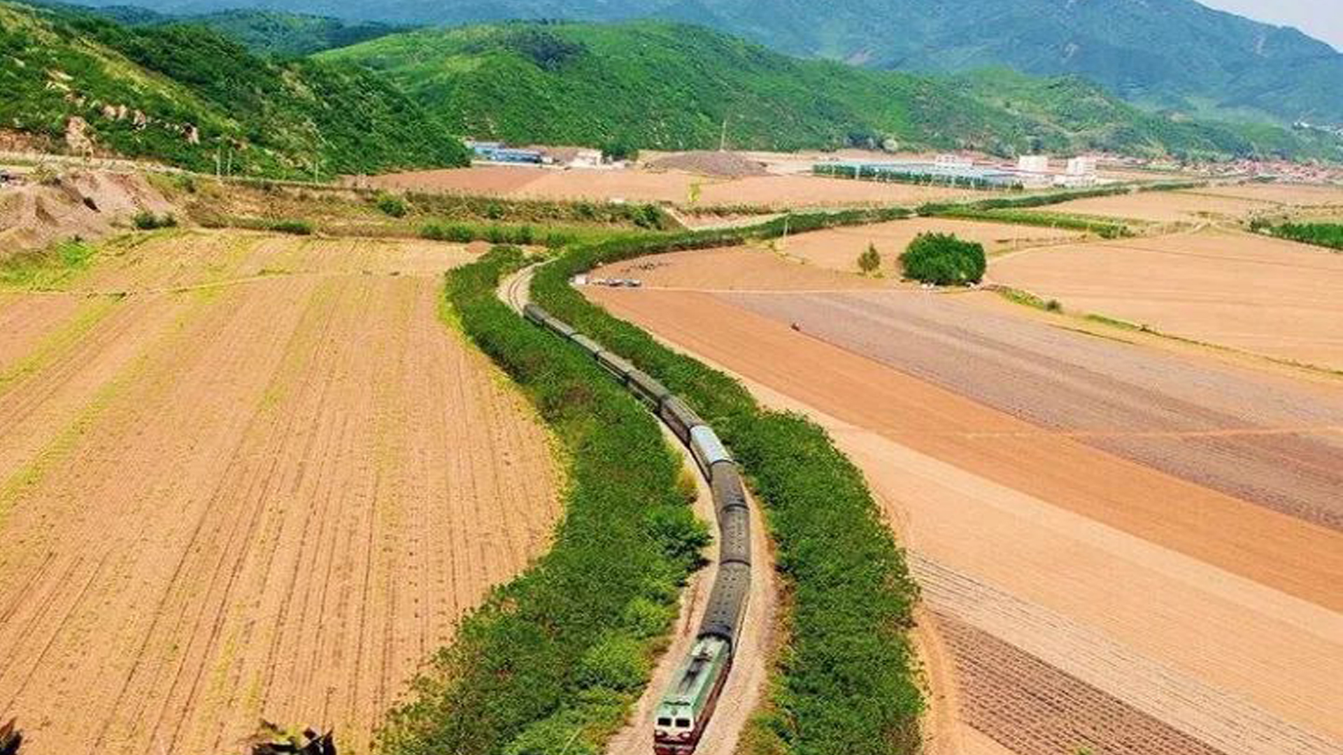 本溪青石岭村图片