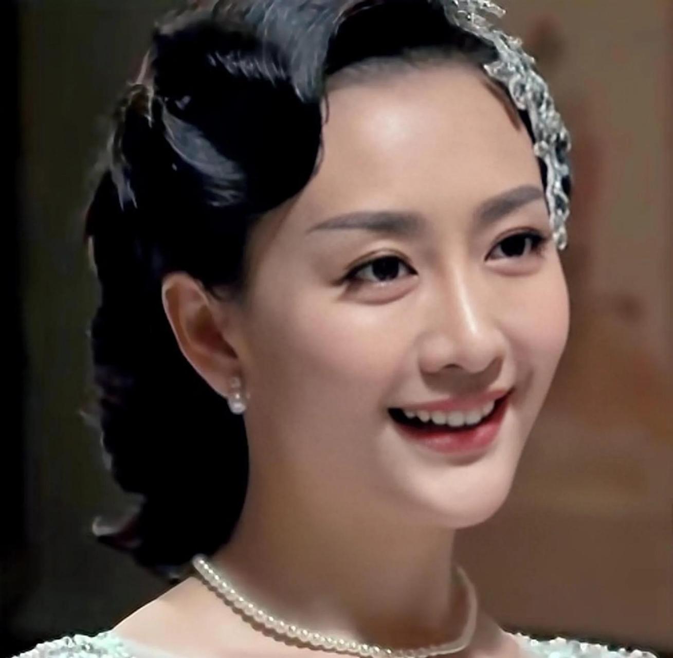 伪装者# 汪曼春的扮演者王鸥,1982年10月28日出生广西壮族自治区哪