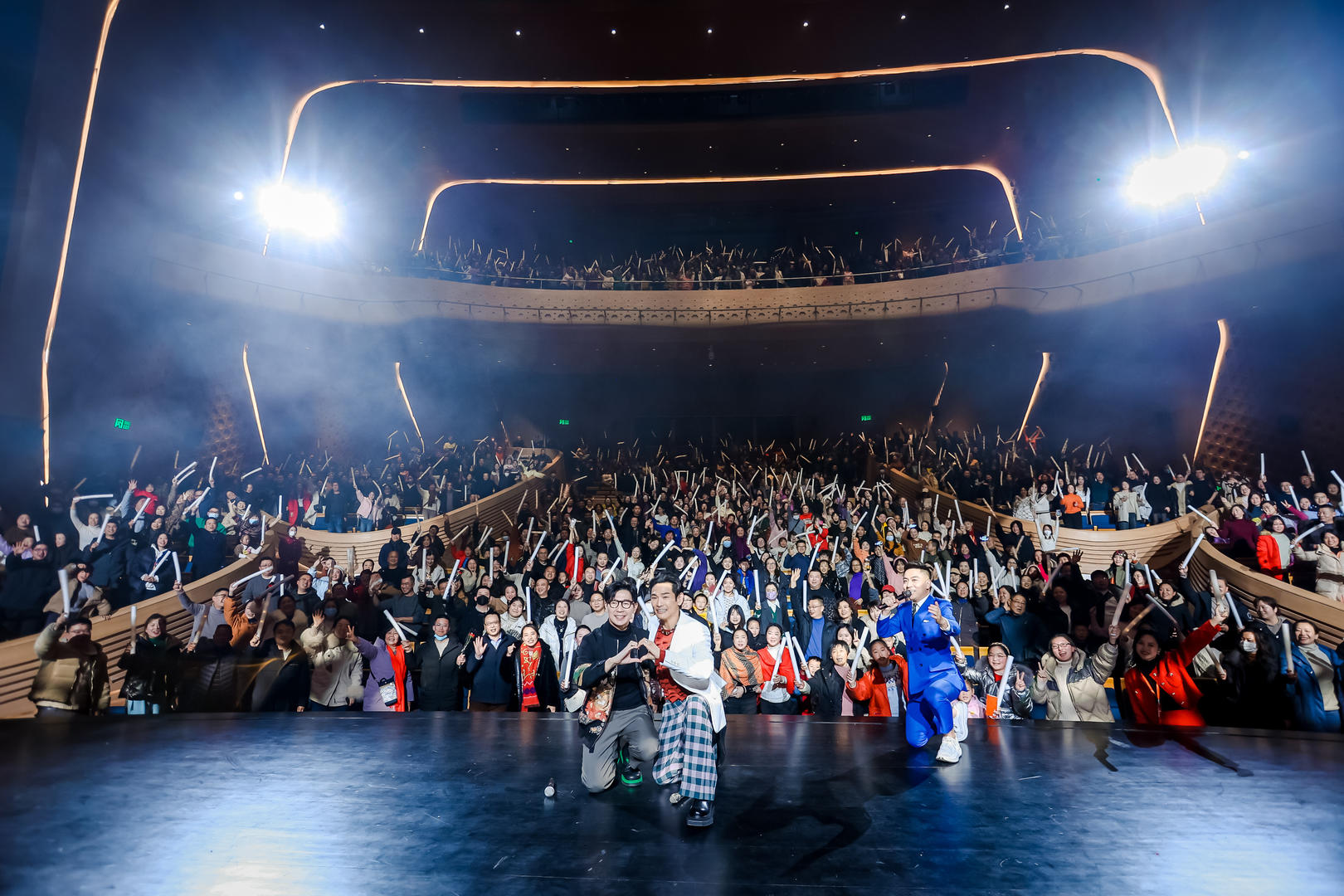 15天7台11场演出轮番上演:成都简阳大剧院启幕演出季开启