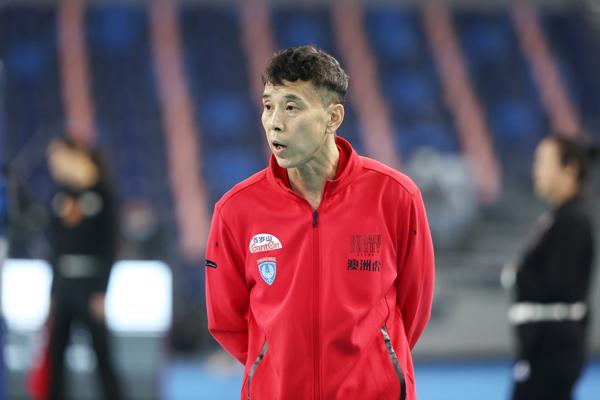 中国女排主帅竞聘 安家杰退出竞争 两名帅热门