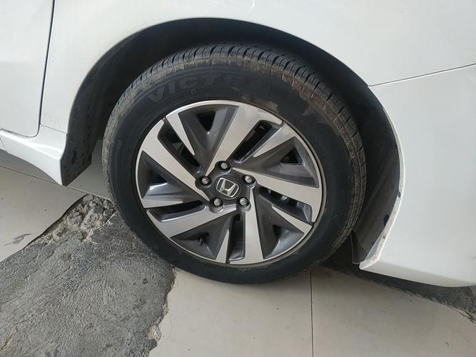 2019款本田凌派轮胎型号是什么