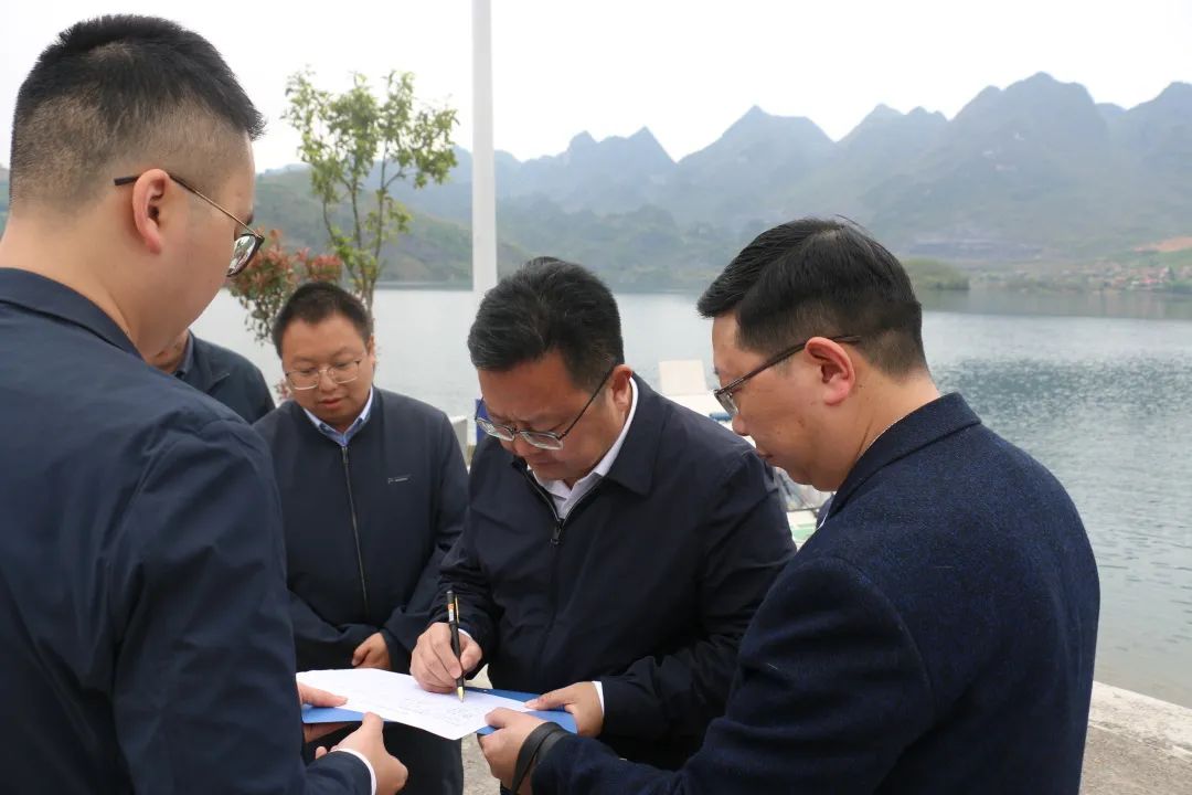 镇宁|黄玮到北盘江巡河