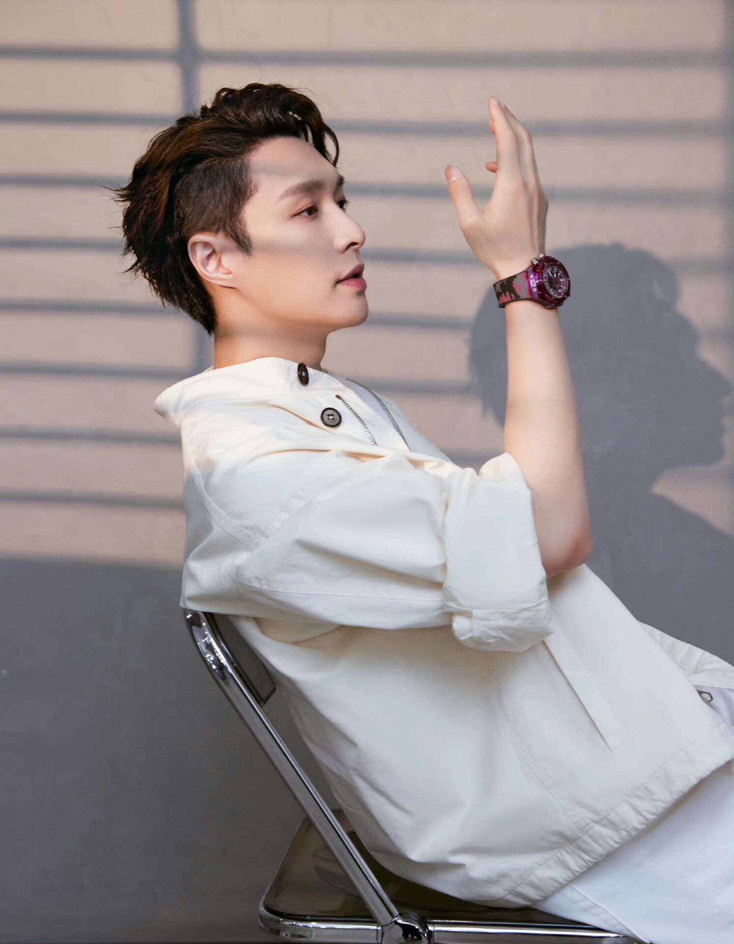 张艺兴发文纪念出道十周年